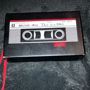 Acoustic Cassette purse